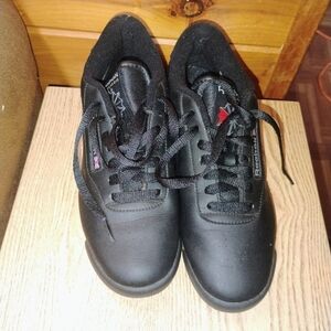 Reebok Women's Black Athletic Shoes